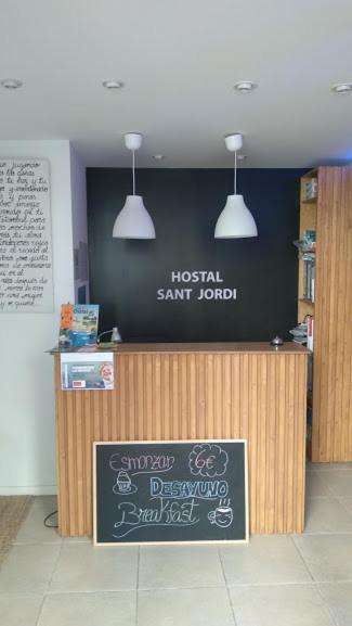 Residencia Sant Jordi Llanca Hostel Luaran gambar